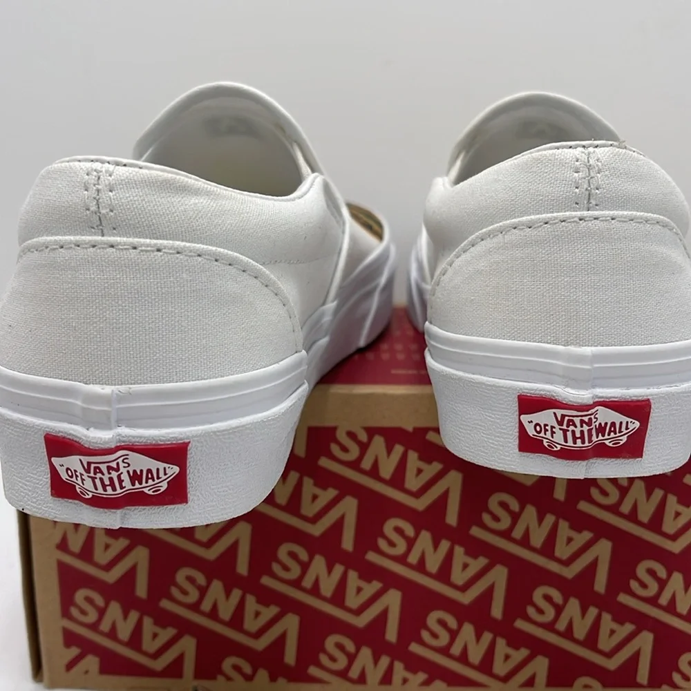 Vans Canvas Men’s Slip-On Shoes in Desert Vibes Oat Classic Slip-On (Big Reveal)